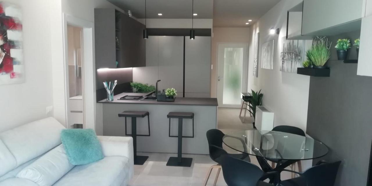 Town-Beach Home Civitanova Marche Luaran gambar